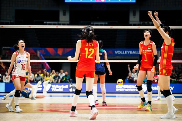 全力备战巴黎奥运会,中国女排3:2战胜巴西女排迎来开门红