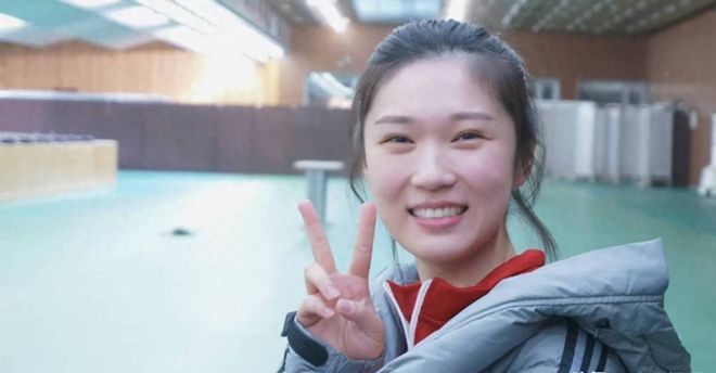 一夜两大动态！王梦洁首次留洋，朱婷龚翔宇入选，将冲击年度最佳