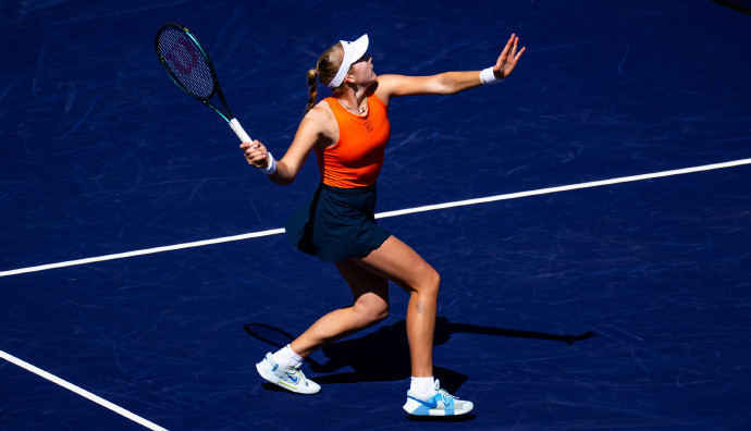 【WTA】“小女孩”安德列娃“背靠背”夺1000赛双冠