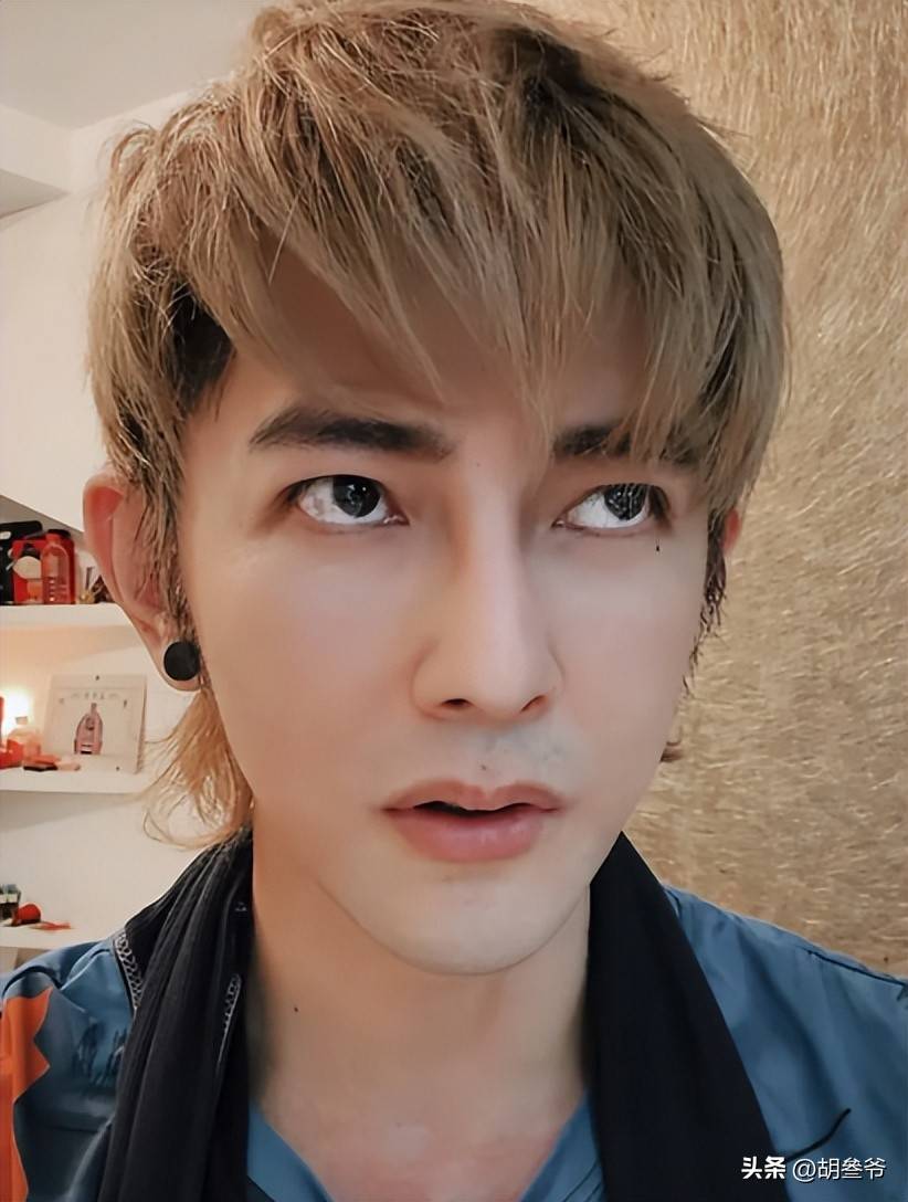 汪东城爆料吴尊要当爷爷!吴尊两个孩子都未成年,女儿曾传出绯闻