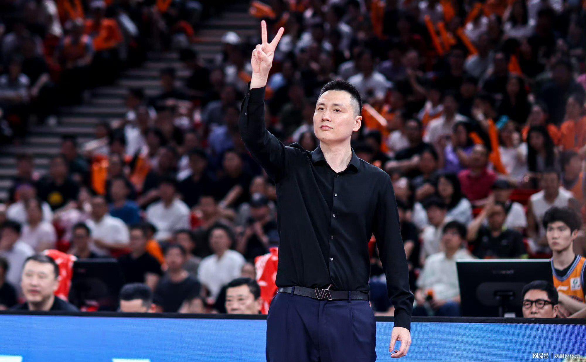 上海男篮最新消息:三外援出战，姚明李斌现场观战G5|上海男篮|卢伟|外籍裁判|姚明|广厦男篮