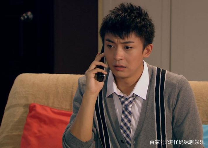 李佳航是戏里大赢家,成果是戏外赢家,这一对戏里情侣太幸运了