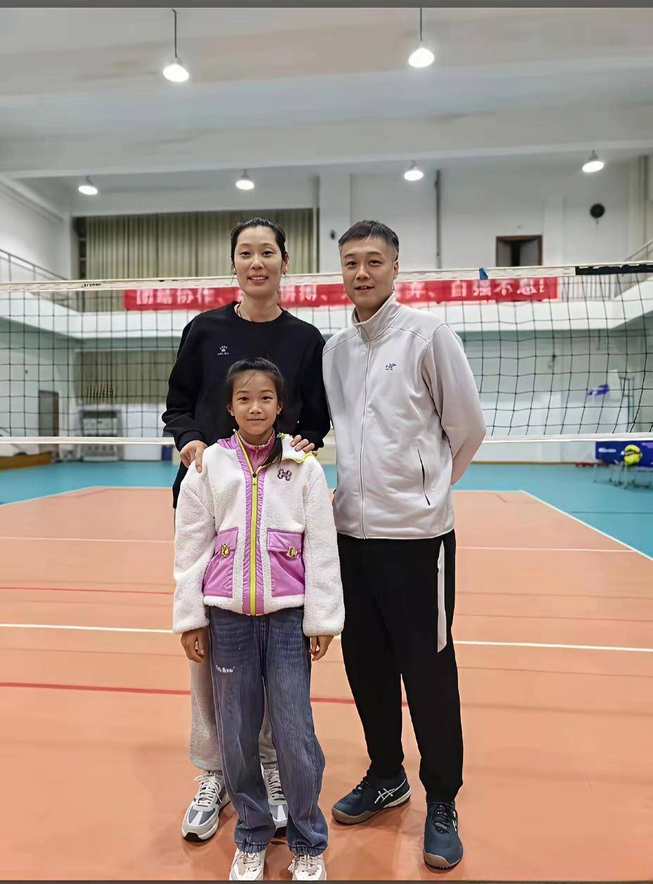 朱婷续约悬疑:145万欧顶薪留欧洲,还是回归女排扛大旗?_中国女排_科内利亚诺_意甲