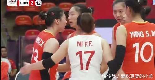 中国女排3-0横扫泰国,李盈莹进攻强势,龚翔宇状态低迷
