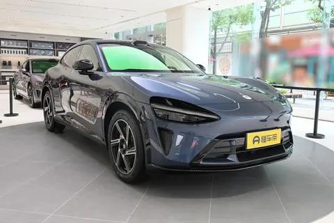 SU7是保时捷，YU7到底是拉高版保时捷还是法拉利?