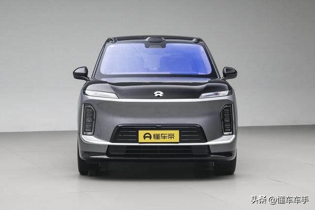 新上市的车——蔚来ES9 2026款 地平线特别版 6座中岛有什么亮点?_懂车车手
