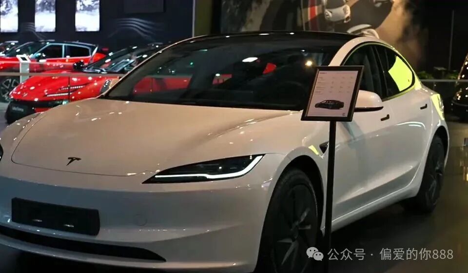 25万落地Model 3,值在配置也亏在简约