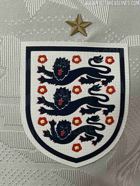 英格兰队主教练图赫尔为世界杯预演排出的主力阵容有哪些特点？