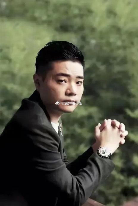 丁俊晖创办的台球学院目前每年需要贴多少钱维持运营？