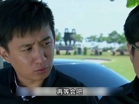 女子为重要项目缺席公公葬礼，丈夫拒接电话致婚姻危机