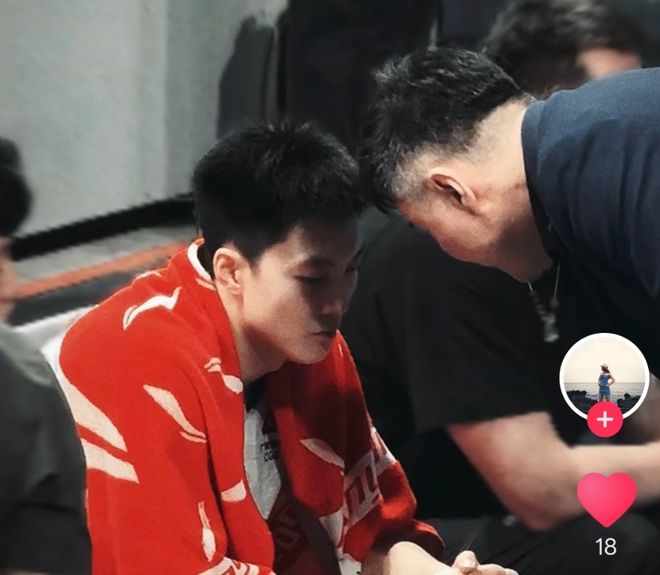 广东早报！双杜与广东续约，男篮公布集训名单，上海欲挖焦泊乔？