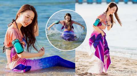 郎朗老婆吉娜美人鱼造型曝光，穿彩色泳装裙尽显凹凸好身材