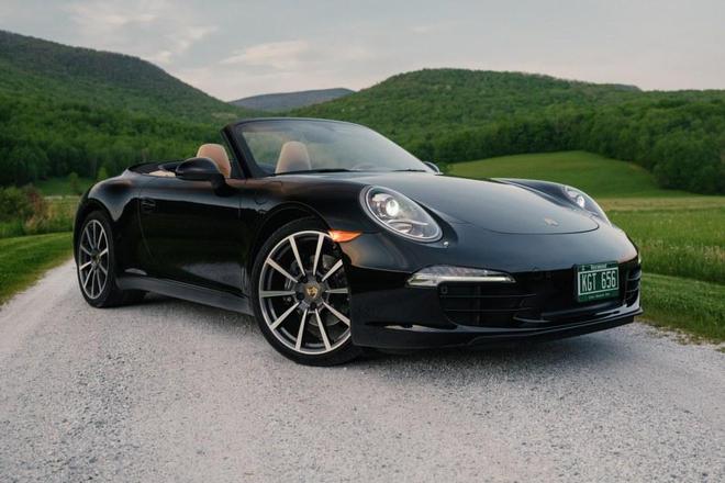 一手车主2013款保时捷911敞篷,仅1.9万英里