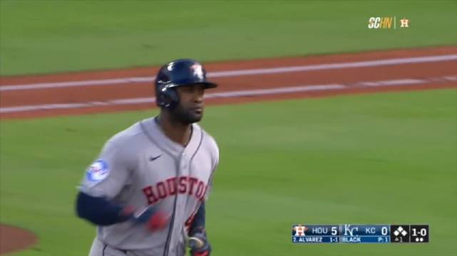 阿尔瓦雷斯首局双响炮、太空人9-0领先
