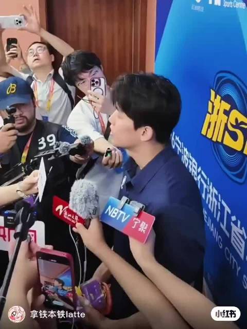 一大早就开始努力工作的铁血浙男