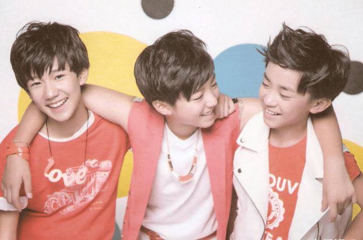 TFBOYS出道八周年,三人未合体引热议,这对组合怕是难以兑现十年之约