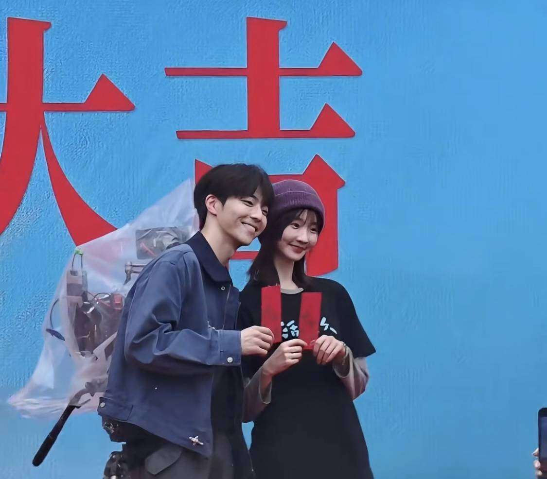 女友粉因吻戏脱粉陈立农?路人怒怼:戏是假的,人是你的吗!