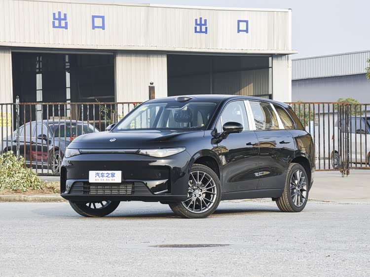 12万级家用SUV卷王!2026款零跑C10新车解析