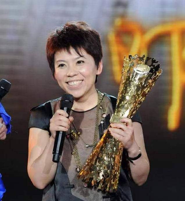 52岁邓亚萍的新岗位揭秘,亮相泉州引发热议