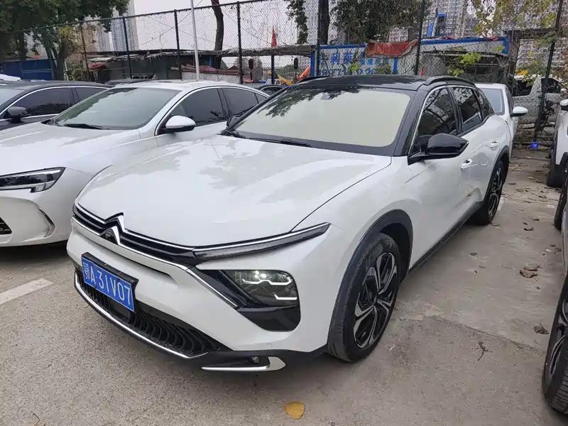 7万多拿下二手雪铁龙凡尔赛C5 X,2021款行驶5万多公里,沉稳大气