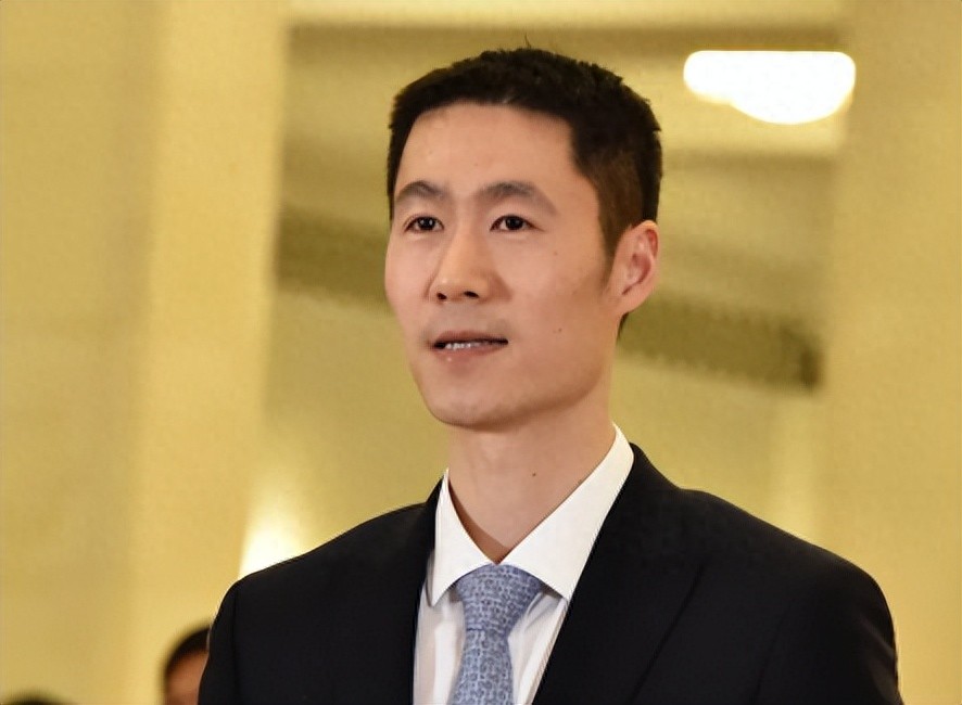 王励勤改革第一刀砍向王楠夫妇，刘国梁能安全落地吗？