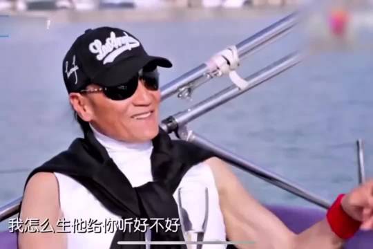 谢贤曝谢霆锋出生秘闻，蔡卓妍笑称小啾啾