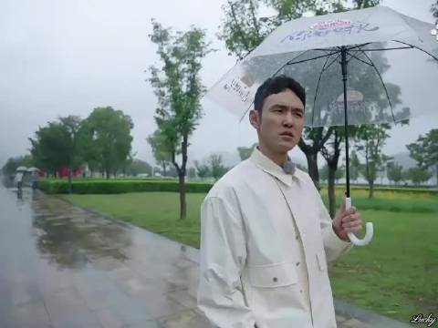 阮经天陈乔恩综艺笑场：睁开眼是幻觉？