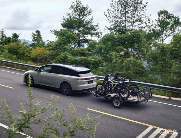 理想i6CLTC纯电续航720km