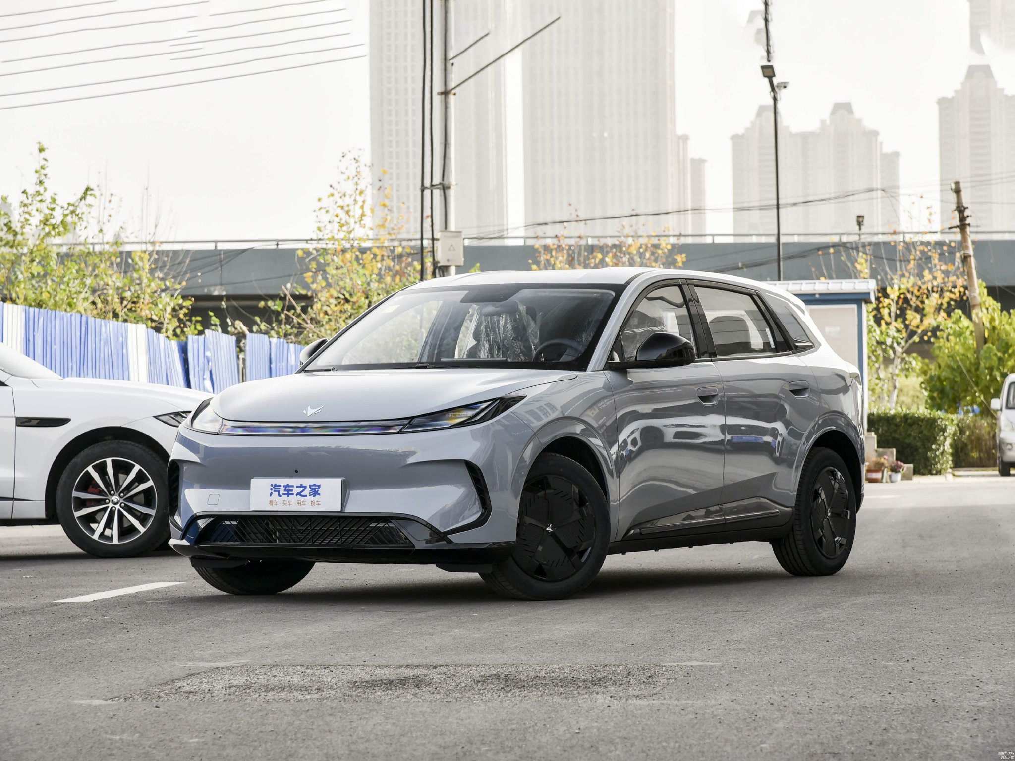 极狐T1新车解析:6万级代步卷王,值不值得买