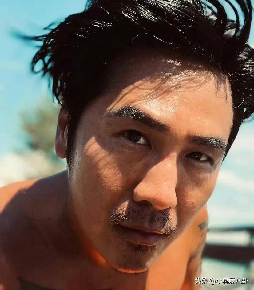笑不活了，曹格自嘲“我是被我是歌手上过了”，坦言还没忘掉前妻_吴速玲_网友_情绪