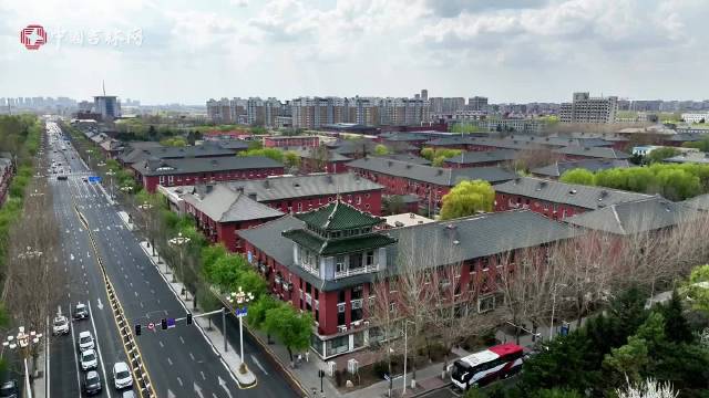 新华书店设汽车文化专区，融合一汽工业底蕴