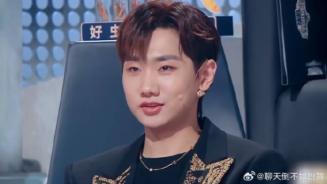 张碧晨陈立农牵手对唱，汪苏泷吃醋：我俩不是爱情！