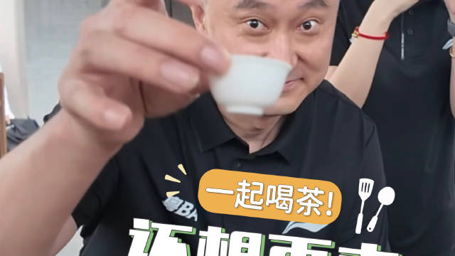 杜锋观战粤BA后游览潮州古城，盛赞潮汕文化底蕴深厚