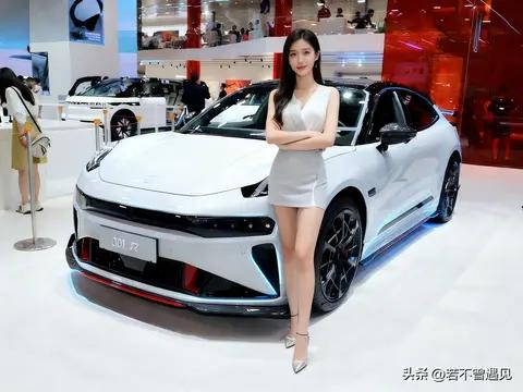 极氪001 FR新款上市:2秒级加速重塑电动性能边界