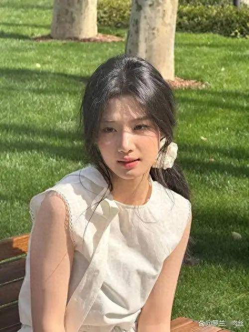 王楚然,卢昱晓好像进入规则怪谈:想笑的不让笑,不想笑的非要笑