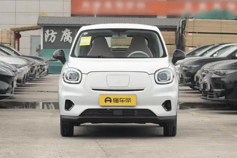 实测零跑 T03:4 万级纯电代步，颜值、空间、智能全在线!