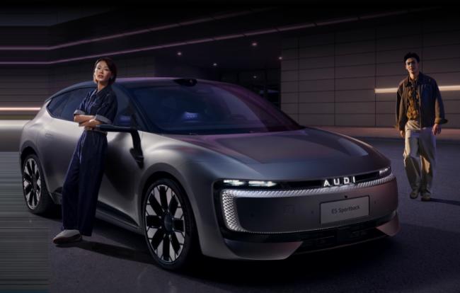 奥迪E5 Sportback,以OTA进化+硬核三电重塑高端纯电标杆新高度