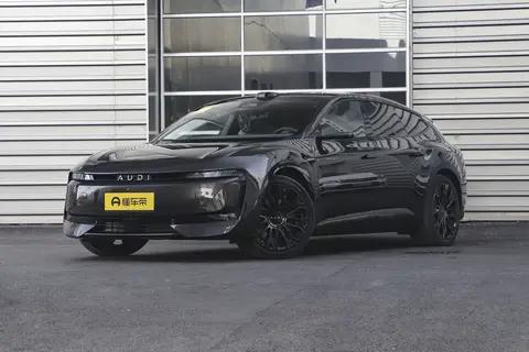 奥迪E5 Sportback登场:23.59万起的纯电轿跑，操控智能全都要