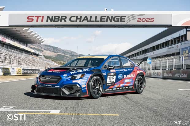 斯巴鲁STI 2025纽博格林24小时耐力赛