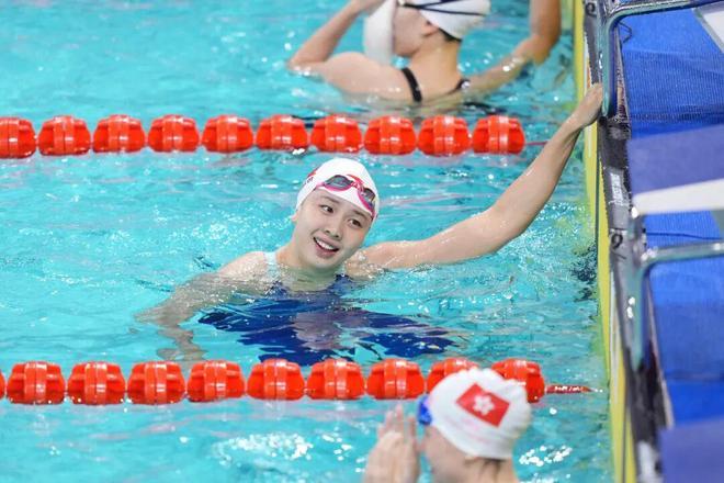 两金一银！唐钱婷全运会50米蛙泳摘金