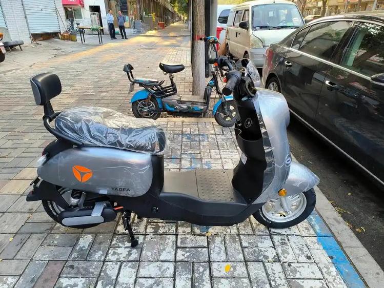 2025年,为什么电动车价格持续下降?哪些车型不能买?才知道答案