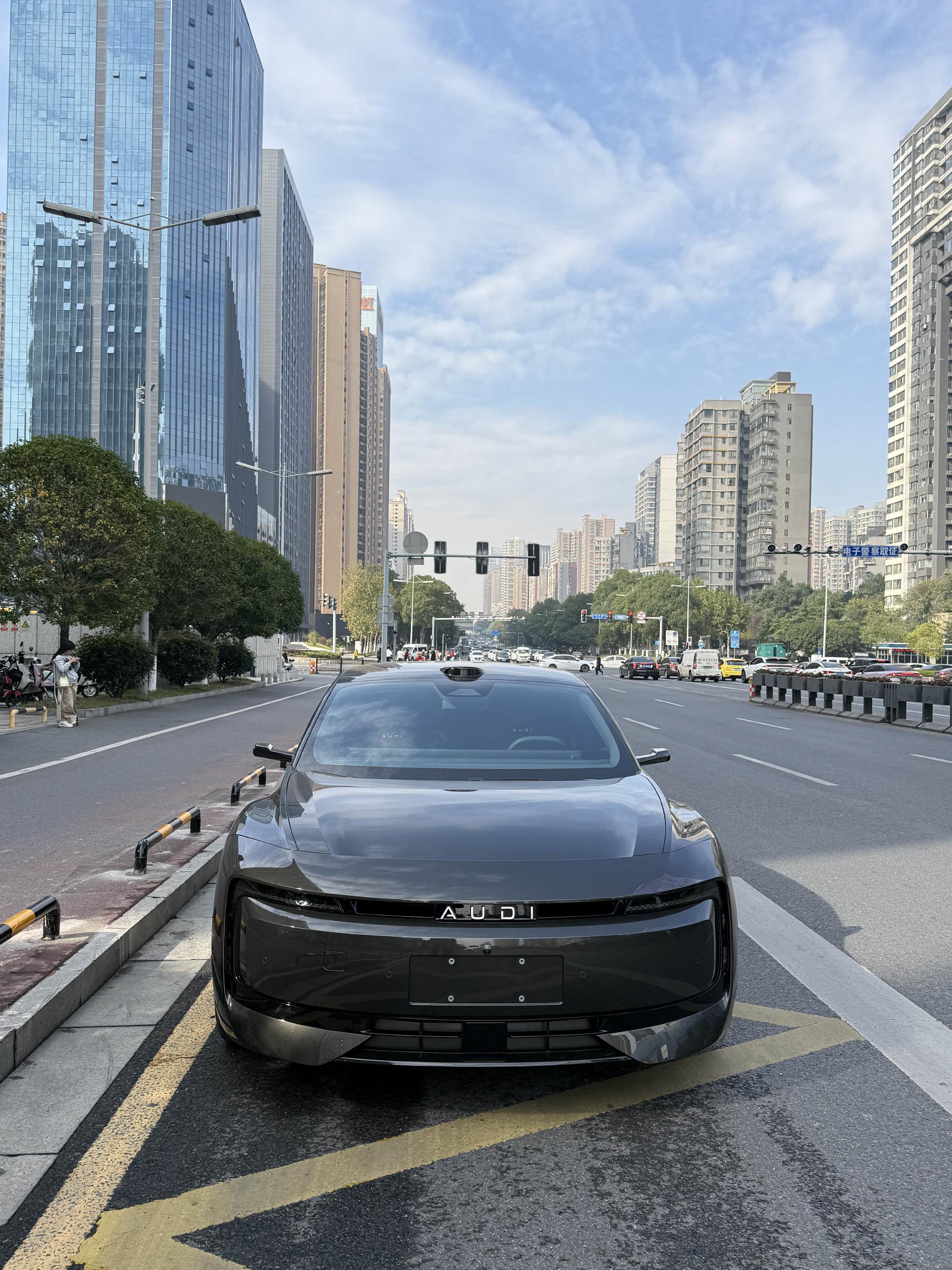提车一个月，我的上汽奥迪E5 先锋Plus曜夜黑真实体验_奥迪E5 Sportback