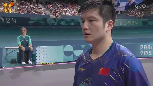 张本智和极度狂妄叫嚣，绝境小胖绝不认输，史诗逆转捍卫国乒尊严 体育