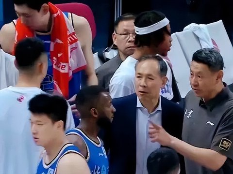 北京教练组变更！京媒曝许利民将卸任，李楠带队夏训，主帅待确定