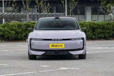 4S店深度体验：2026款奥迪E5 Sportback旗舰quattro