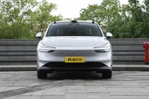 20万级电SUV终于卷不动了!乐道L60:全都要,一步到位
