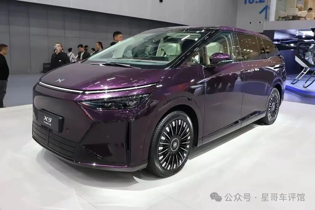 2026 款小鹏 X9 深度测评:智能、续航、底盘全面拉满,30 万级 MPV 标杆