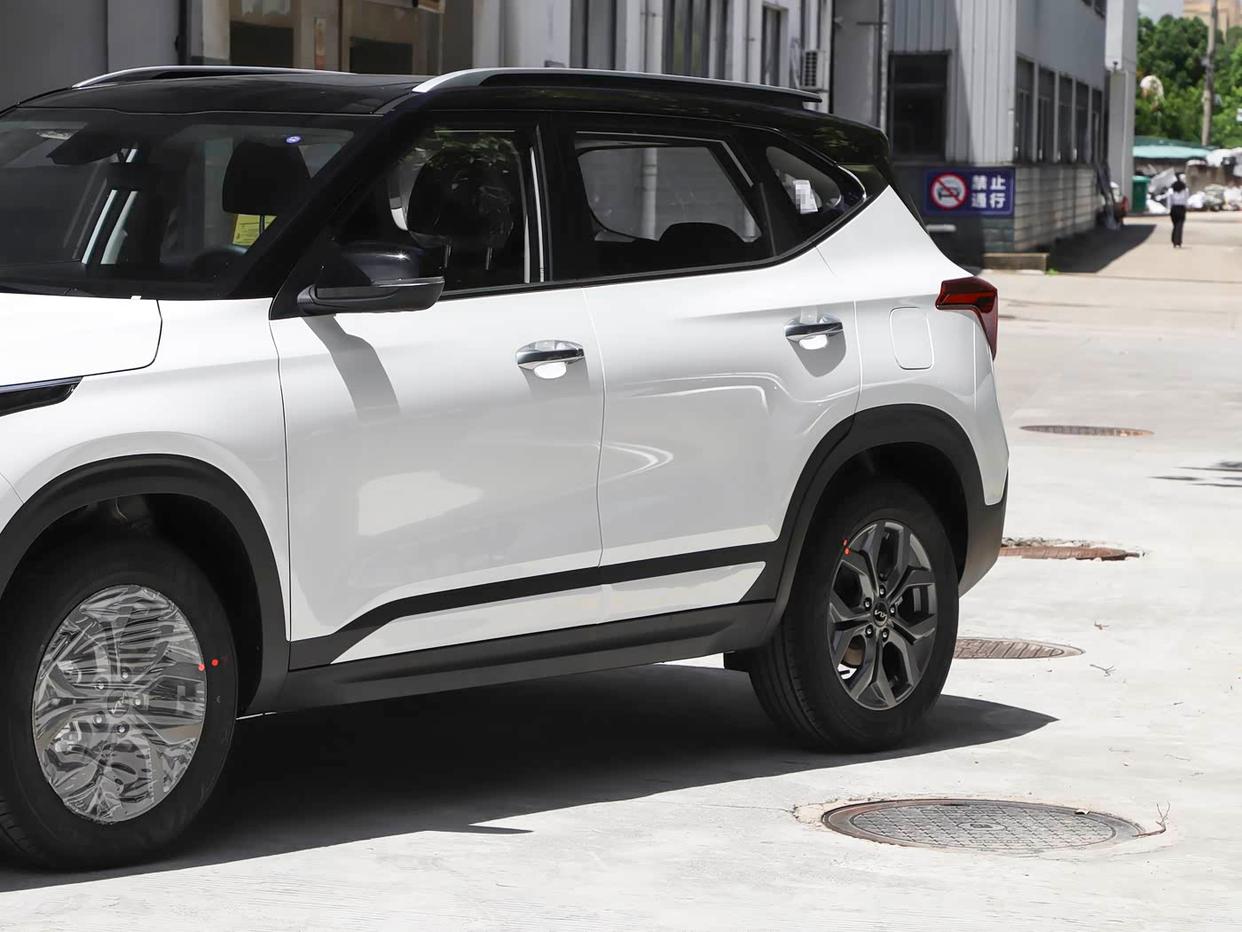 又有SUV“掀桌子”?7万给配四缸机,比荣放灵活,嫌CR-V太贵就买它