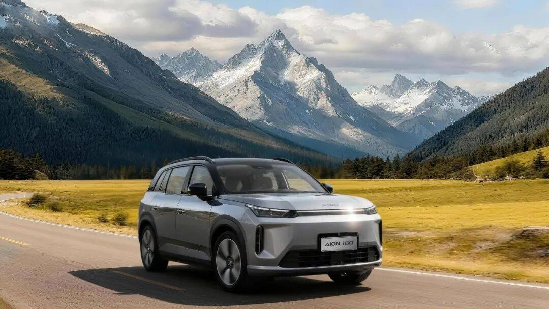 10万级家用SUV怎么选？埃安i60：连续3个月销破万，这才是国民好车该有的样子_汽车