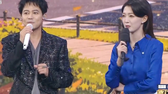 不愧是醒哥，苏式转折 肉眼可见的开心啊哈哈~聊起梅西滔滔不绝